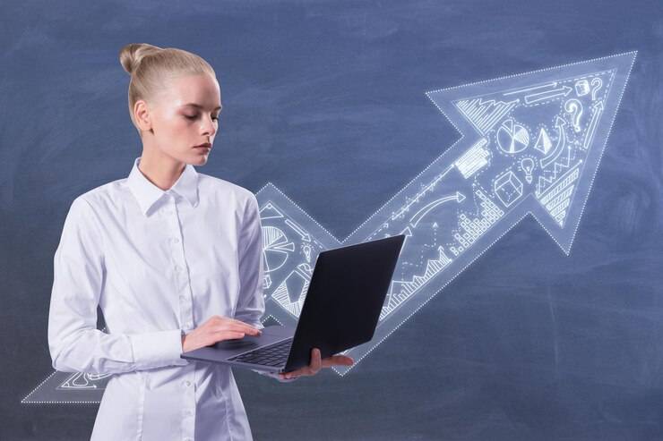 Начало карьеры в digital